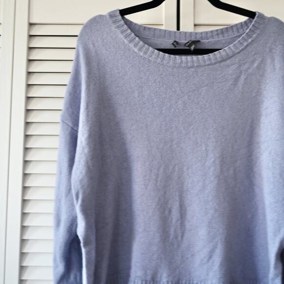 Eileen Fisher Medium Wool Blend Lavender Hi-Lo Sweater | Size Medium - Picture 4 of 9